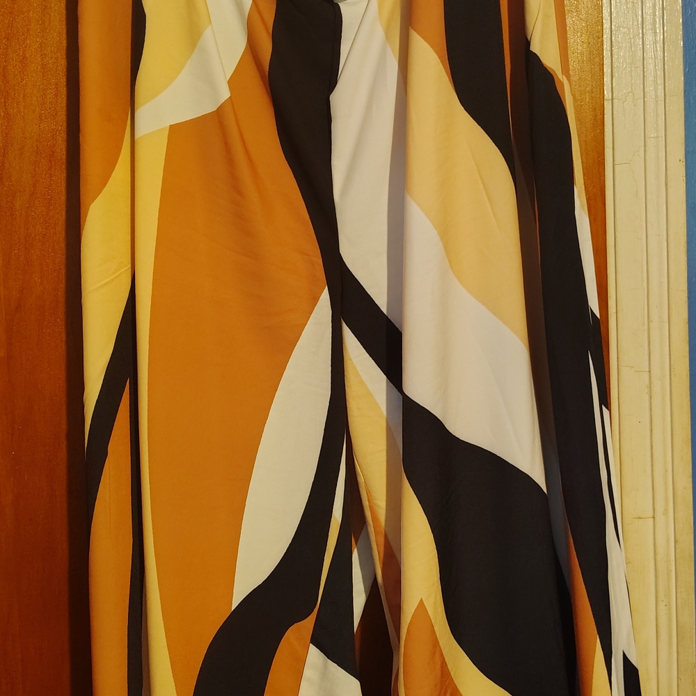 Retro Abstract Curtain
